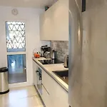 Mi Capricho Side Ref 1370 Apartamento