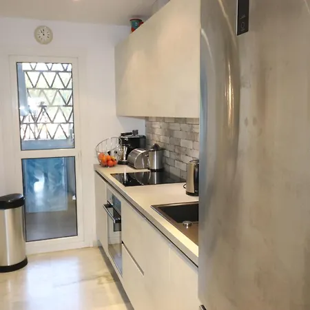 Mi Capricho Side Ref 1370 Apartment
